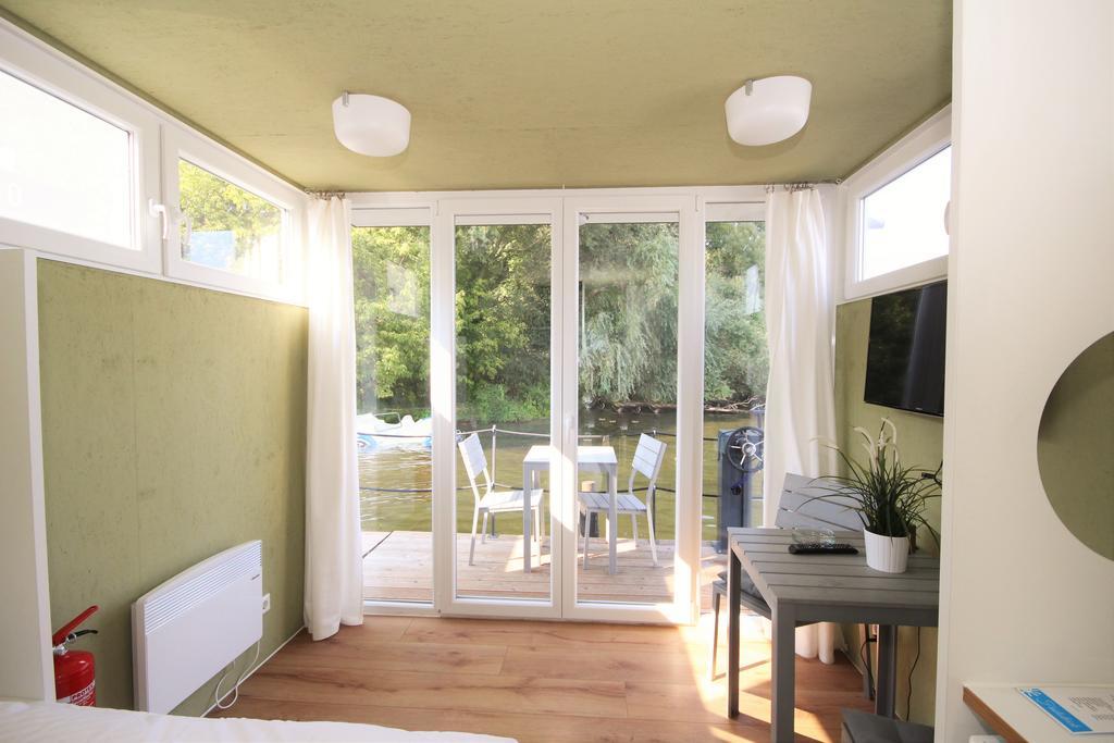 Cosy Houseboat Wannsee *